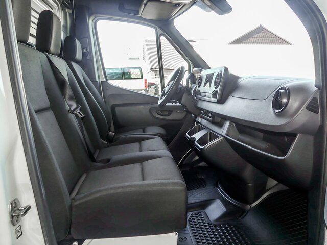 MERCEDES-BENZ Sprinter 317 CDI,3665mm,Automatik,Kamera - Товарно комбе: слика 3 MERCEDES-BENZ Sprinter 317 CDI,3665mm,Automatik,Kamera - Товарно комбе: слика 3