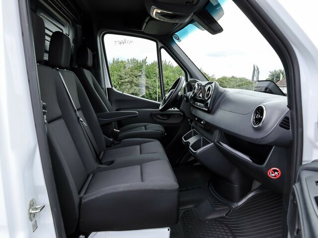 MERCEDES-BENZ Sprinter 317 CDI,3665mm,Automatik,Kamera - Товарно комбе: слика 3 MERCEDES-BENZ Sprinter 317 CDI,3665mm,Automatik,Kamera - Товарно комбе: слика 3