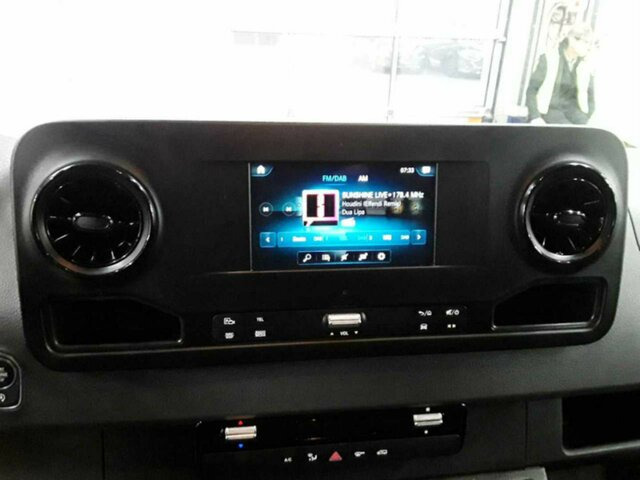 MERCEDES-BENZ Sprinter 317 CDI,3665mm,Automatik,Kamera... - Товарно комбе: слика 5 MERCEDES-BENZ Sprinter 317 CDI,3665mm,Automatik,Kamera... - Товарно комбе: слика 5