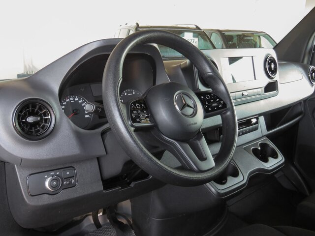 MERCEDES-BENZ Sprinter 317 Maxi,9GTronic,AHK3,5To,TCO - Товарно комбе: слика 4 MERCEDES-BENZ Sprinter 317 Maxi,9GTronic,AHK3,5To,TCO - Товарно комбе: слика 4