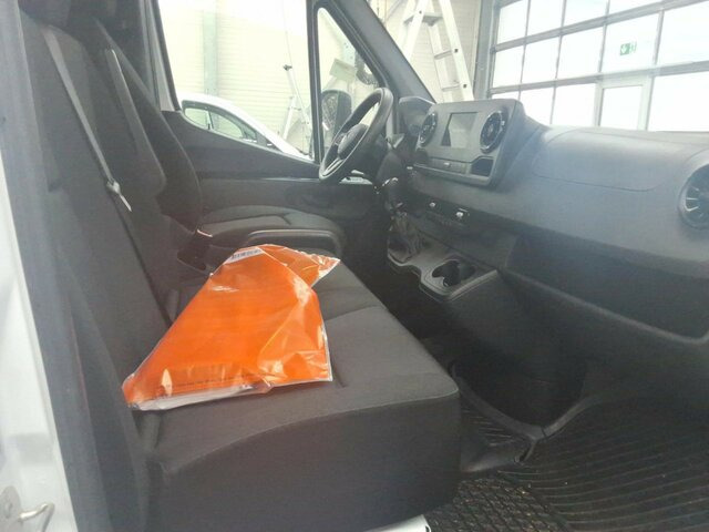 Комбе фургон MERCEDES-BENZ Sprinter317CDI Maxi Koffer,LBW,Klima,Kamera: слика 15