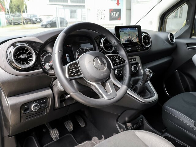 MERCEDES-BENZ T 180 Progressive,AMF Rollstuhlrampe,LED,Navi - Патничко комбе: слика 2 MERCEDES-BENZ T 180 Progressive,AMF Rollstuhlrampe,LED,Navi - Патничко комбе: слика 2