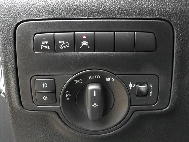 Минибус, Патничко комбе MERCEDES-BENZ V 220 Marco Polo Activity Edition,Allrad,AHK...: слика 11