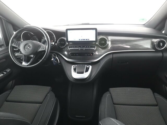 MERCEDES-BENZ V 300 Edition,lang,7-Sitzer,2Schiebetüren,Tisch... - Минибус, Патничко комбе: слика 2 MERCEDES-BENZ V 300 Edition,lang,7-Sitzer,2Schiebetüren,Tisch... - Минибус, Патничко комбе: слика 2