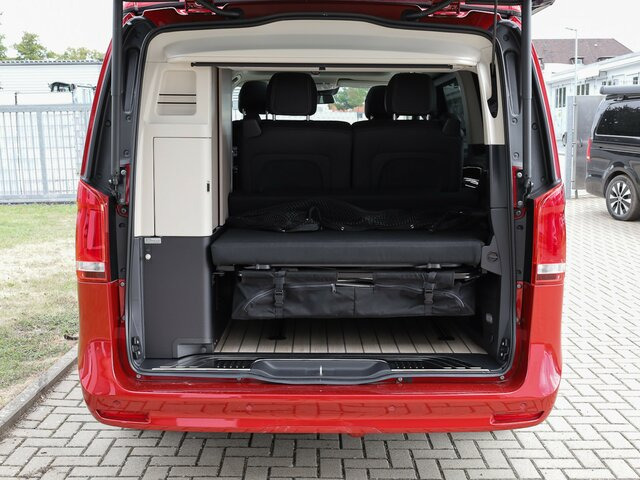 MERCEDES-BENZ V 300 Marco Polo,Allrad,EasyUp,Leder,AHK 2,5To... - Минибус, Патничко комбе: слика 5 MERCEDES-BENZ V 300 Marco Polo,Allrad,EasyUp,Leder,AHK 2,5To... - Минибус, Патничко комбе: слика 5