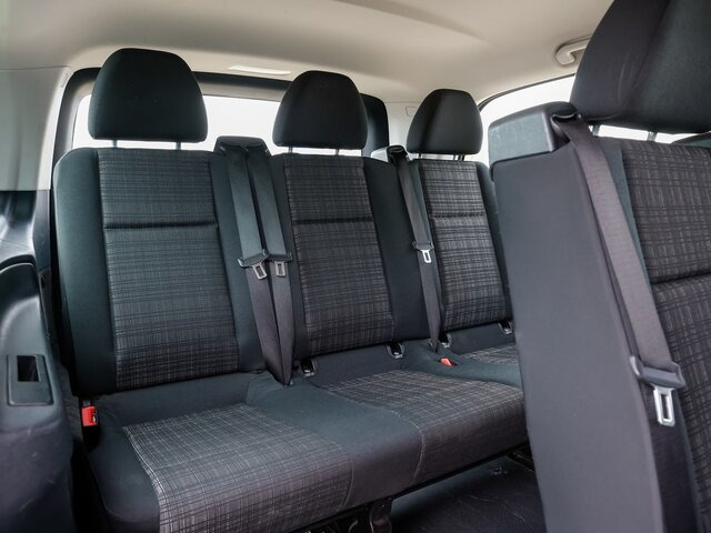 MERCEDES-BENZ Vito 114 TourerPro,Allrad,Automatik,8Sitzer - Минибус, Патничко комбе: слика 3 MERCEDES-BENZ Vito 114 TourerPro,Allrad,Automatik,8Sitzer - Минибус, Патничко комбе: слика 3