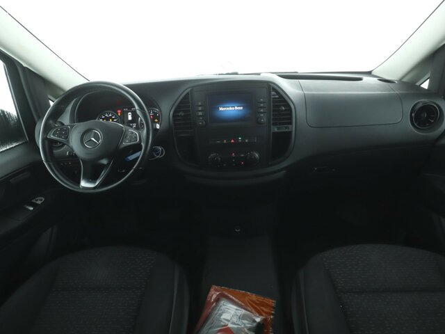 MERCEDES-BENZ Vito 114 TourerPro,Allrad,Automatik,Standhzg.... - Минибус, Патничко комбе: слика 2 MERCEDES-BENZ Vito 114 TourerPro,Allrad,Automatik,Standhzg.... - Минибус, Патничко комбе: слика 2