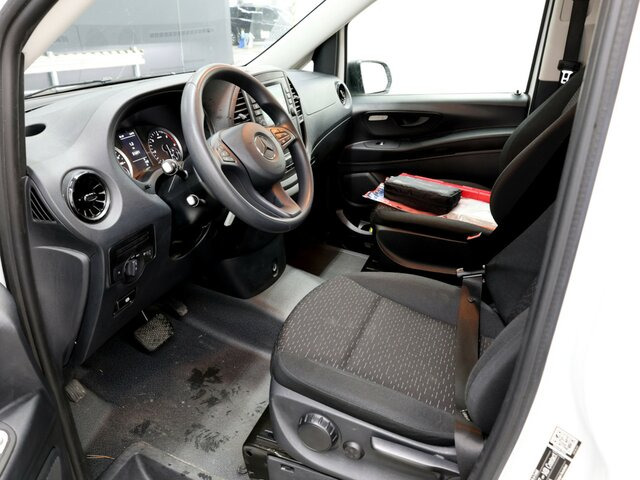MERCEDES-BENZ Vito 114 TourerPro,lang,Automatik,8Sitze,Kamera... - Минибус, Патничко комбе: слика 2 MERCEDES-BENZ Vito 114 TourerPro,lang,Automatik,8Sitze,Kamera... - Минибус, Патничко комбе: слика 2
