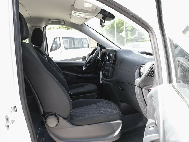 MERCEDES-BENZ Vito 114 TourerPro,lang,Automatik,8Sitze,Kamera - Минибус, Патничко комбе: слика 3 MERCEDES-BENZ Vito 114 TourerPro,lang,Automatik,8Sitze,Kamera - Минибус, Патничко комбе: слика 3