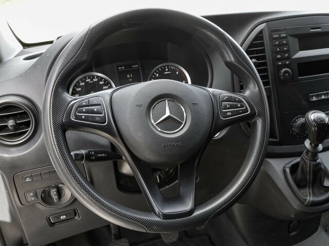 MERCEDES-BENZ Vito114CDI KA lang ,Klima,Sortimo Regal,AHK - Мало комбе: слика 5 MERCEDES-BENZ Vito114CDI KA lang ,Klima,Sortimo Regal,AHK - Мало комбе: слика 5