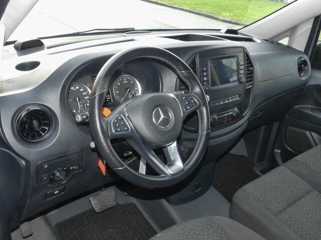 MERCEDES-BENZ Vito116CDI Extralang,Mixto,6Sitze,Automatik - Мало комбе: слика 5 MERCEDES-BENZ Vito116CDI Extralang,Mixto,6Sitze,Automatik - Мало комбе: слика 5
