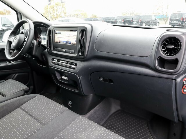 MERCEDES-BENZ Vito116CDI KA lang,Automatik,Klima,Tempomat... - Мало комбе: слика 2 MERCEDES-BENZ Vito116CDI KA lang,Automatik,Klima,Tempomat... - Мало комбе: слика 2