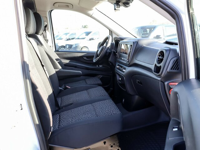 MERCEDES-BENZ Vito116CDI KA lang,Automatik,Klima,Tempomat... - Мало комбе: слика 3 MERCEDES-BENZ Vito116CDI KA lang,Automatik,Klima,Tempomat... - Мало комбе: слика 3