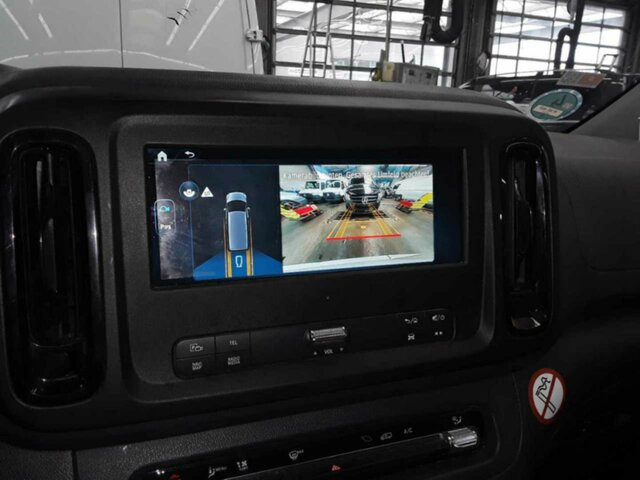 MERCEDES-BENZ Vito116CDI KA lang,Klima,Tempomat,Kamera... - Мало комбе: слика 3 MERCEDES-BENZ Vito116CDI KA lang,Klima,Tempomat,Kamera... - Мало комбе: слика 3