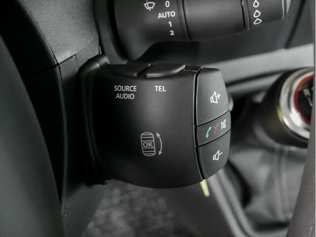 RENAULT Master Pritsche L4,3,5To,4200mm Ladefläche... - Комбе со отворен сандак: слика 5 RENAULT Master Pritsche L4,3,5To,4200mm Ladefläche... - Комбе со отворен сандак: слика 5