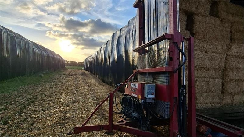 Pomi WRAP 12 - Обмотувач на бали: слика 1 Pomi WRAP 12 - Обмотувач на бали: слика 1