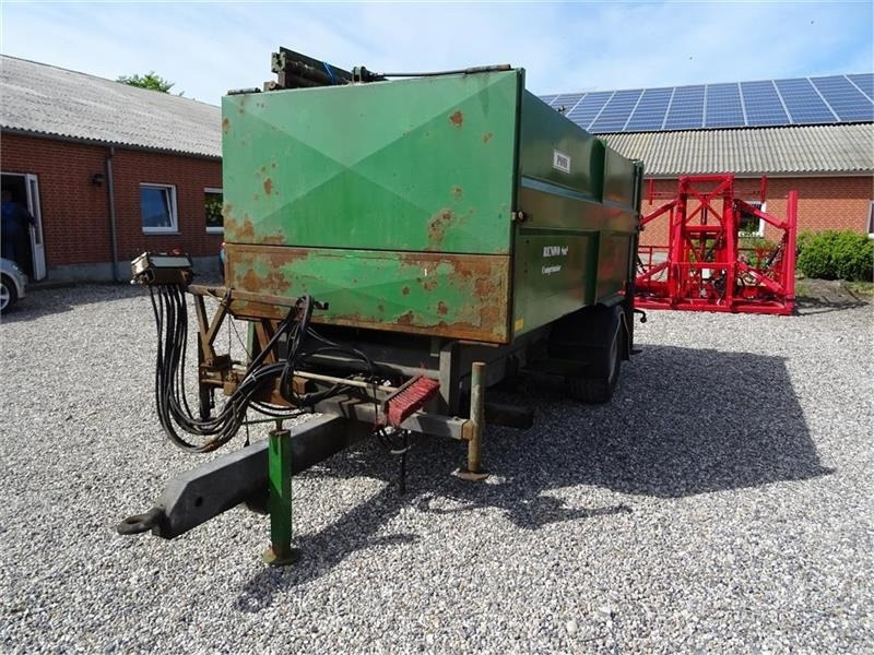 Pomi Renovo 8m3 med komprimator - Приколка: слика 4 Pomi Renovo 8m3 med komprimator - Приколка: слика 4