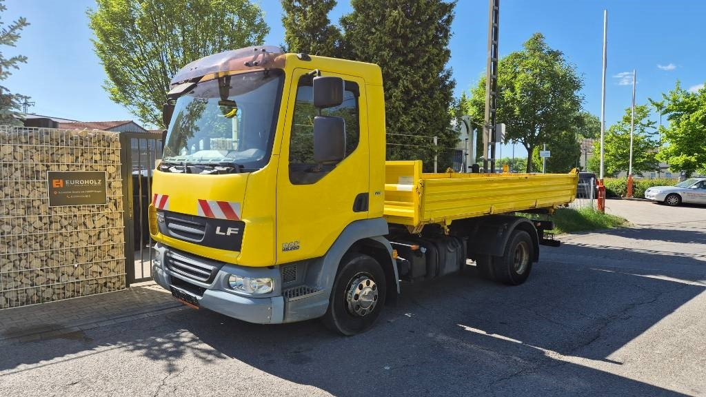DAF Lkw 3-Seiten-Kipper Meiller 45.220, 2 x AHK, Servo - Кипер: слика 4 DAF Lkw 3-Seiten-Kipper Meiller 45.220, 2 x AHK, Servo - Кипер: слика 4