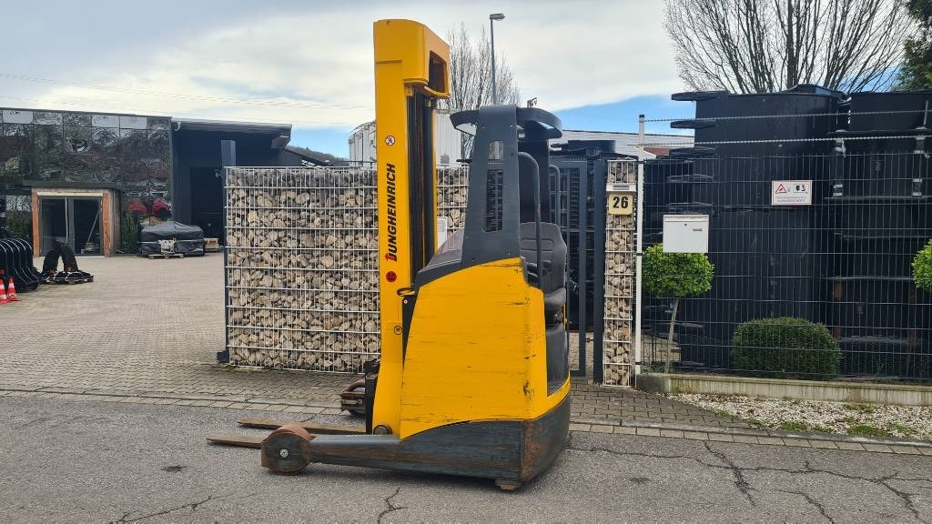 Jungheinrich ETV 216, Triplex, 6,9 m Hubhöhe, Hubkraft 1.600 kg - Вилушкар со подигнување: слика 3 Jungheinrich ETV 216, Triplex, 6,9 m Hubhöhe, Hubkraft 1.600 kg - Вилушкар со подигнување: слика 3