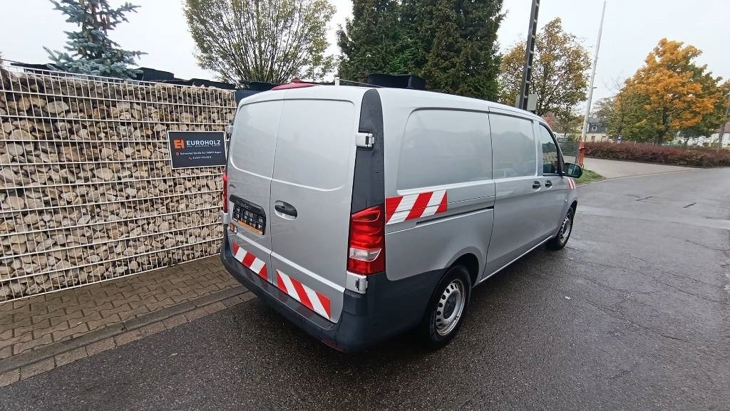 Mercedes-Benz Vito 114 CDI Werkstattschränke, Standheizung, PDC - Комбе фургон: слика 5 Mercedes-Benz Vito 114 CDI Werkstattschränke, Standheizung, PDC - Комбе фургон: слика 5