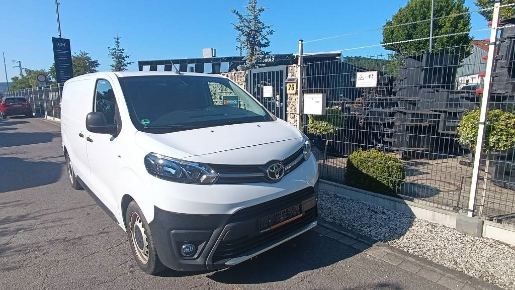 Toyota Proace 1.6 D, Transporter Kasten Schiebetür Klima  - Комбе фургон: слика 1 Toyota Proace 1.6 D, Transporter Kasten Schiebetür Klima  - Комбе фургон: слика 1