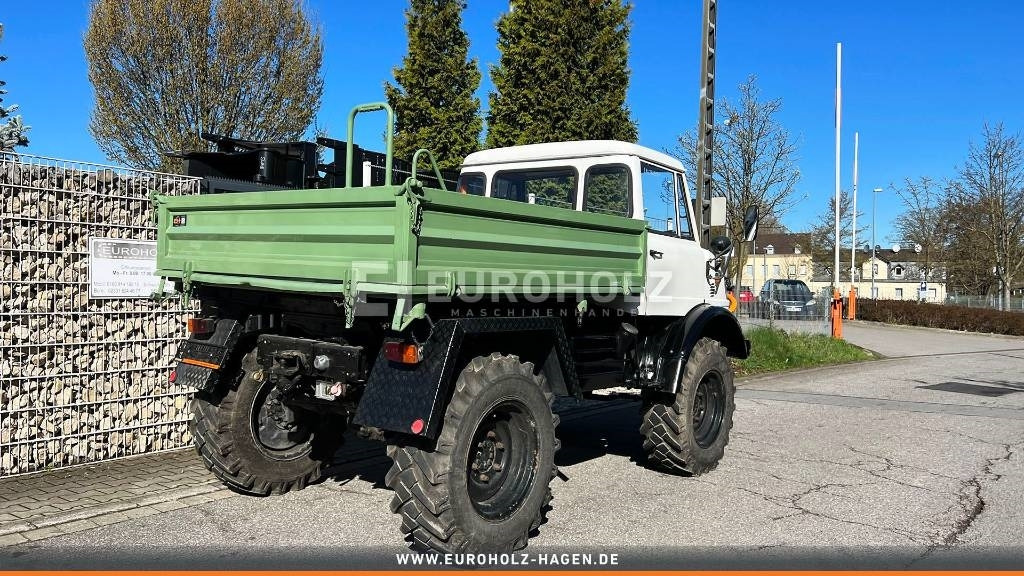 Unimog 406 Allrad Zapfwelle Luftkompressor Pritsche AHK - Камион со кабинска шасија: слика 5 Unimog 406 Allrad Zapfwelle Luftkompressor Pritsche AHK - Камион со кабинска шасија: слика 5