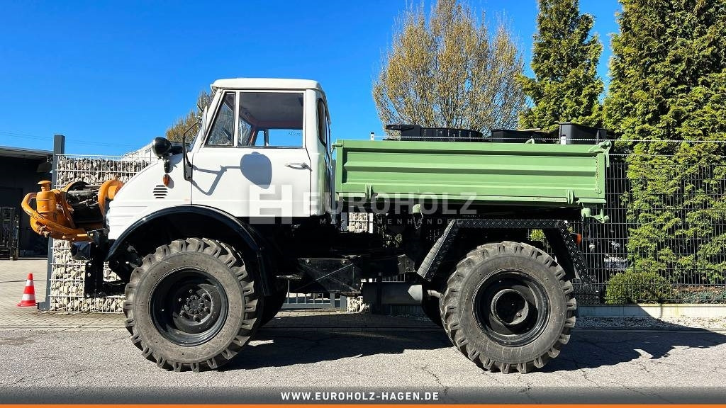 Unimog 406 Allrad Zapfwelle Luftkompressor Pritsche AHK - Камион со кабинска шасија: слика 3 Unimog 406 Allrad Zapfwelle Luftkompressor Pritsche AHK - Камион со кабинска шасија: слика 3