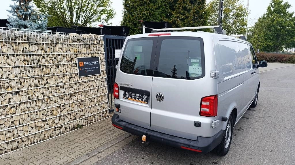 Volkswagen Transporter T6 TDI, Werkstattschränke Standheizung - Комбе фургон: слика 4 Volkswagen Transporter T6 TDI, Werkstattschränke Standheizung - Комбе фургон: слика 4