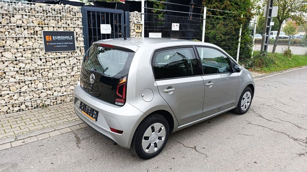 Volkswagen Up 1.0, nur 62tkm, 1. Hand, scheckheftgepflegt  - Автомобил: слика 4 Volkswagen Up 1.0, nur 62tkm, 1. Hand, scheckheftgepflegt  - Автомобил: слика 4