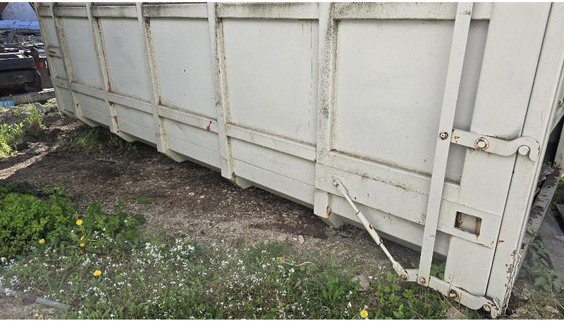 Big Hakenliftcontainer mit 5000 l Tank - Резервоар за складирање: слика 3 Big Hakenliftcontainer mit 5000 l Tank - Резервоар за складирање: слика 3