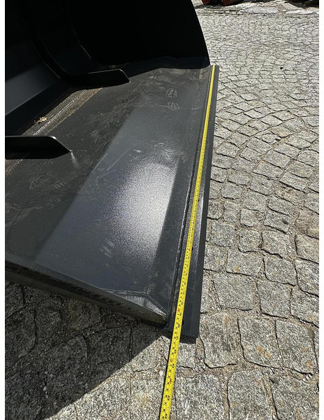 Big Volumenschaufel 200cm mit Liebherr 509 Aufnahme - Корпа: слика 4 Big Volumenschaufel 200cm mit Liebherr 509 Aufnahme - Корпа: слика 4