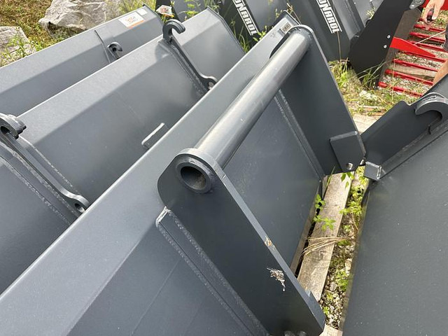 Sonarol Schwergutschaufel 200 cm mit Bobcat Teleskoplader Aufnahme - Додаток: слика 2 Sonarol Schwergutschaufel 200 cm mit Bobcat Teleskoplader Aufnahme - Додаток: слика 2