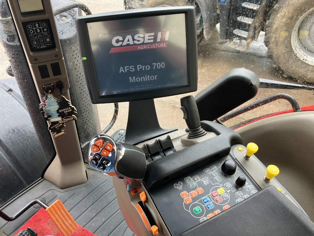 Case Magnum 380 CVX/ RTK/ Motor neu - Трактор: слика 4 Case Magnum 380 CVX/ RTK/ Motor neu - Трактор: слика 4