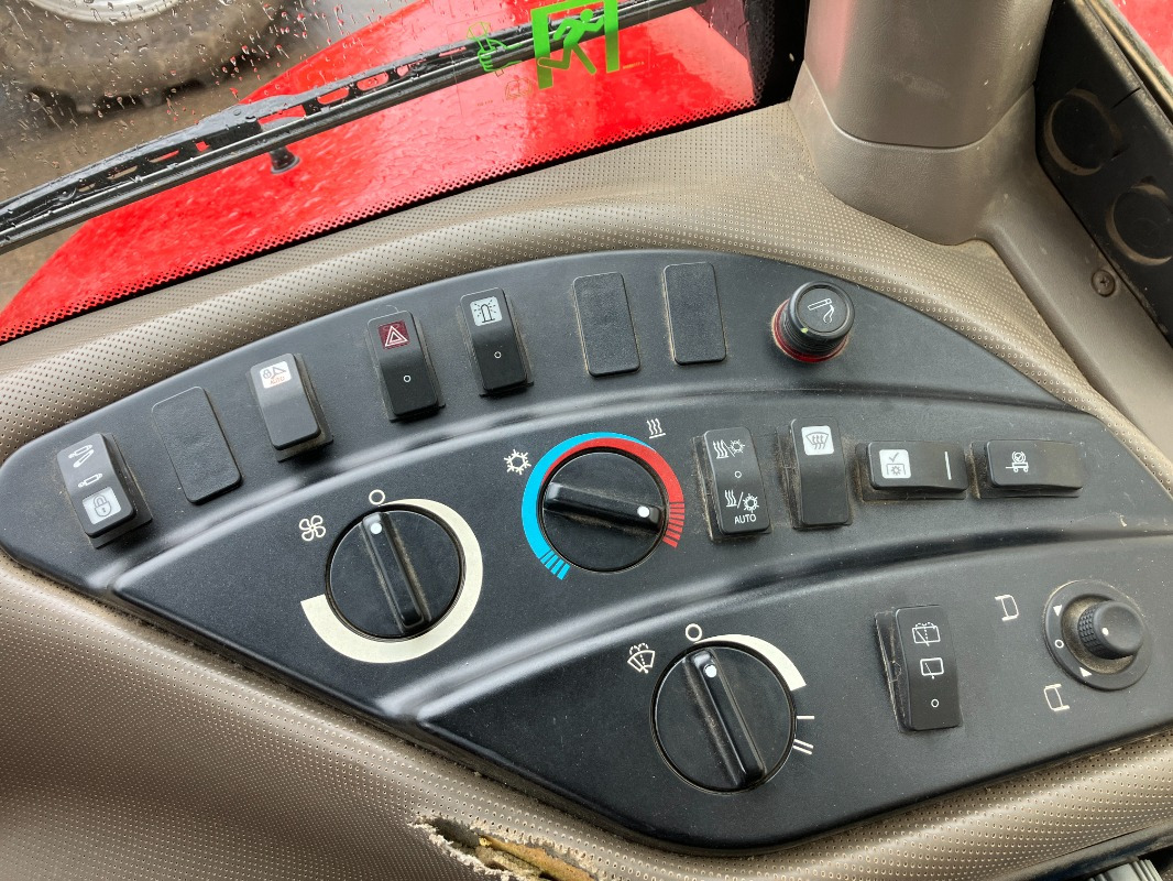Case Magnum 380 CVX/ RTK/ Motor neu - Трактор: слика 5 Case Magnum 380 CVX/ RTK/ Motor neu - Трактор: слика 5