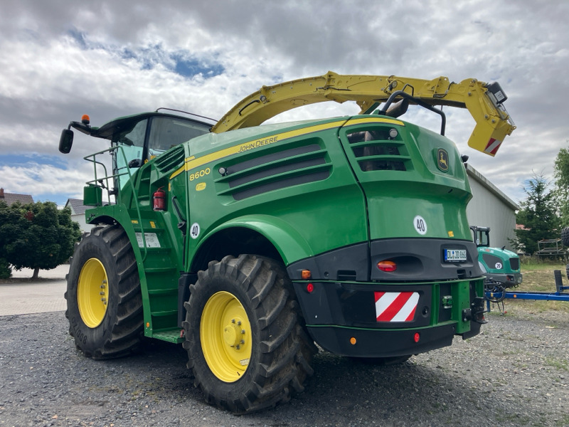 Машина за жнеење John Deere 8600 mit Kemper 460 StalkBuster und 639 PickUp: слика 29