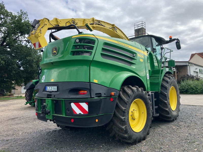 Машина за жнеење John Deere 8600 mit Kemper 460 StalkBuster und 639 PickUp: слика 30