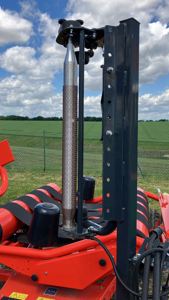 Kuhn RW 1410C - Обмотувач на бали: слика 1 Kuhn RW 1410C - Обмотувач на бали: слика 1