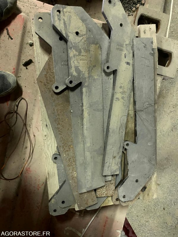 12 Coutres KORO pour Recycling Dresser - Градинарска опрема: слика 1 12 Coutres KORO pour Recycling Dresser - Градинарска опрема: слика 1