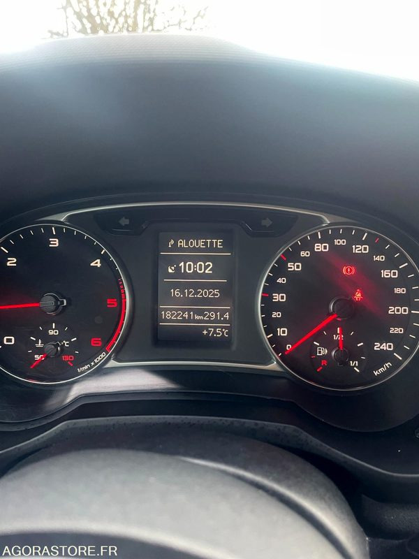 Автомобил AUDI A1 - 2011 - 182 241KMS: слика 10
