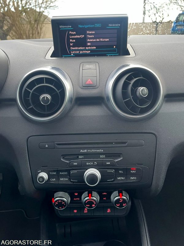 Автомобил AUDI A1 - 2011 - 182 241KMS: слика 11