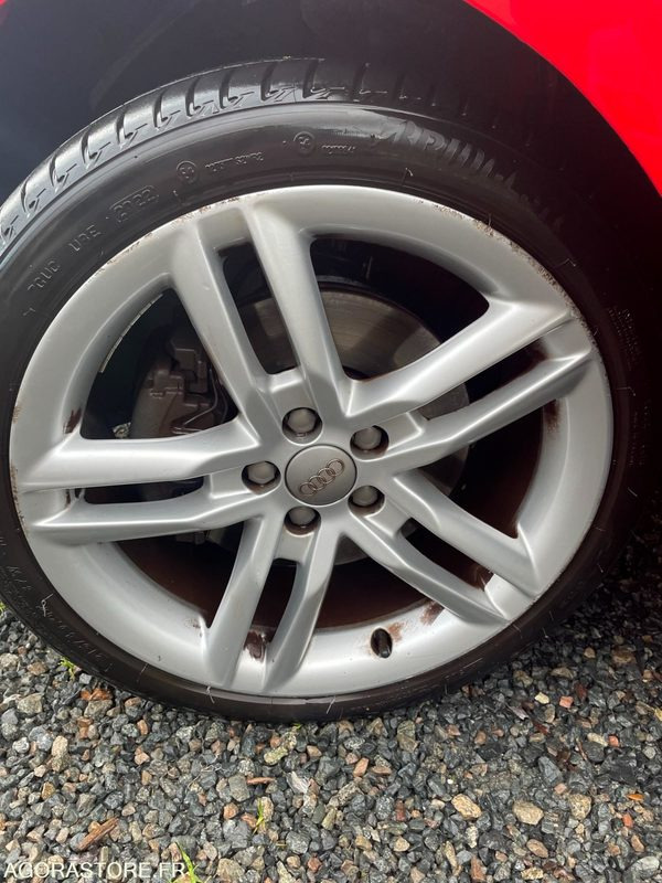 Автомобил AUDI A1 - 2011 - 182 241KMS: слика 16