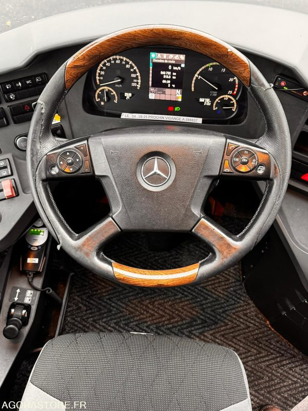 AUTOCAR MERCEDES TRAVEGO 15 RHD / 12M / 49+1+1+WC / 560732KM - Патнички вагон автобус: слика 5 AUTOCAR MERCEDES TRAVEGO 15 RHD / 12M / 49+1+1+WC / 560732KM - Патнички вагон автобус: слика 5