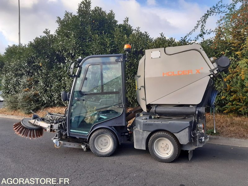 BALAYEUSE DE VOIRIE - HOLDER X45 - 2018 - 1500 HEURES - Возило за метење: слика 3 BALAYEUSE DE VOIRIE - HOLDER X45 - 2018 - 1500 HEURES - Возило за метење: слика 3