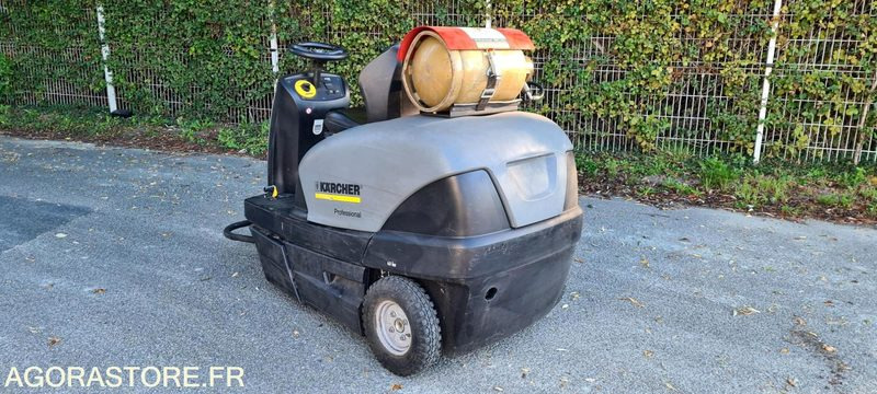 BALAYEUSE KARCHER - 2012 - 182 heures - Возило за метење: слика 4 BALAYEUSE KARCHER - 2012 - 182 heures - Возило за метење: слика 4