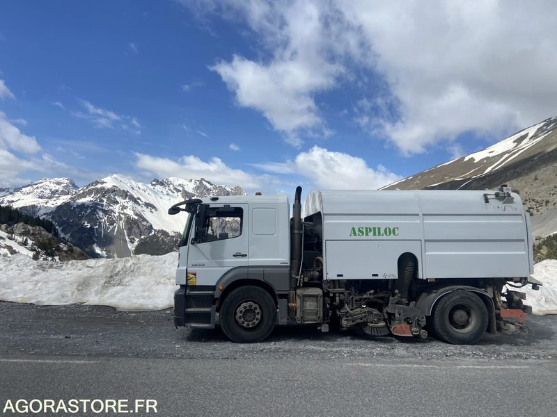 BALAYEUSE LAVEUSE THP MERCEDES BH9 ANNEE 2012 - 246000KMS - Возило за метење: слика 2 BALAYEUSE LAVEUSE THP MERCEDES BH9 ANNEE 2012 - 246000KMS - Возило за метење: слика 2