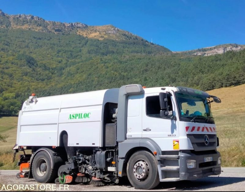 BALAYEUSE LAVEUSE THP MERCEDES BH9 ANNEE 2012 - 246000KMS - Возило за метење: слика 1 BALAYEUSE LAVEUSE THP MERCEDES BH9 ANNEE 2012 - 246000KMS - Возило за метење: слика 1