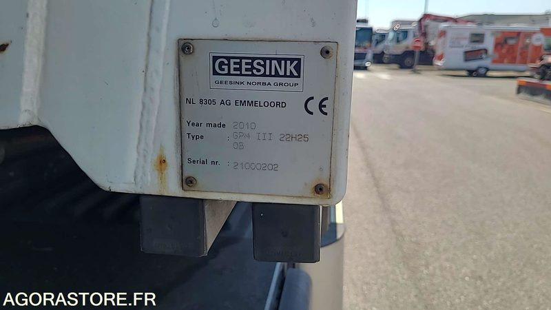 BB 817 DM - RENAULT PREMIUM 340 - 265653KM - 2010 - Камион за ѓубре: слика 5 BB 817 DM - RENAULT PREMIUM 340 - 265653KM - 2010 - Камион за ѓубре: слика 5