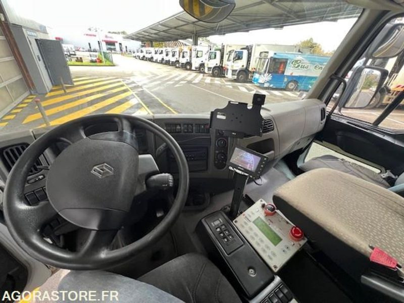 BENNE A ORDURES MENAGERES RENAULT - Камион за ѓубре: слика 5 BENNE A ORDURES MENAGERES RENAULT - Камион за ѓубре: слика 5