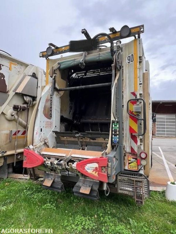 BENNE A ORDURES MENAGERES RENAULT - Камион за ѓубре: слика 4 BENNE A ORDURES MENAGERES RENAULT - Камион за ѓубре: слика 4