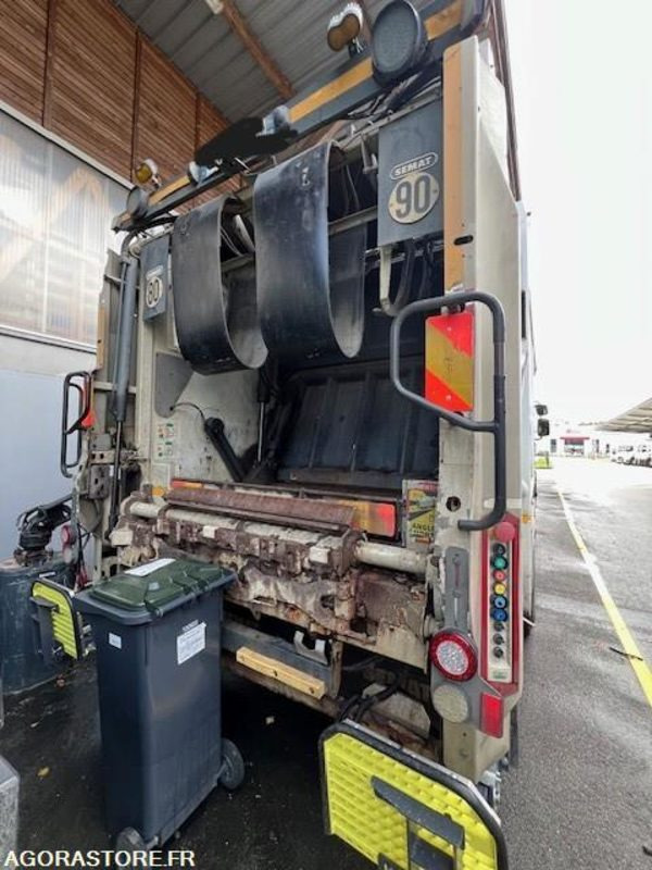 BENNE A ORDURES MENAGERES RENAULT - Камион за ѓубре: слика 3 BENNE A ORDURES MENAGERES RENAULT - Камион за ѓубре: слика 3